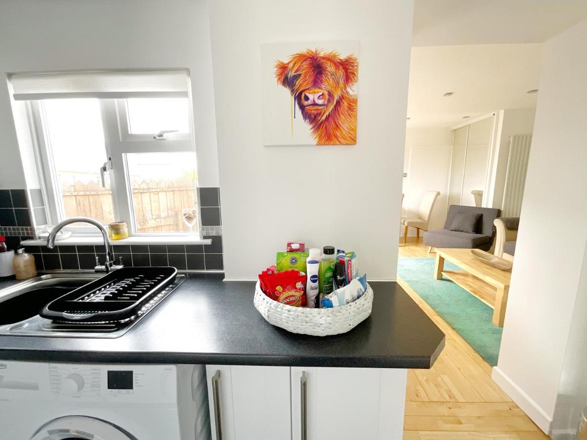 White Eden - Explore Cornwall From A Comfy Central Appartment St. Austell Eksteriør bilde